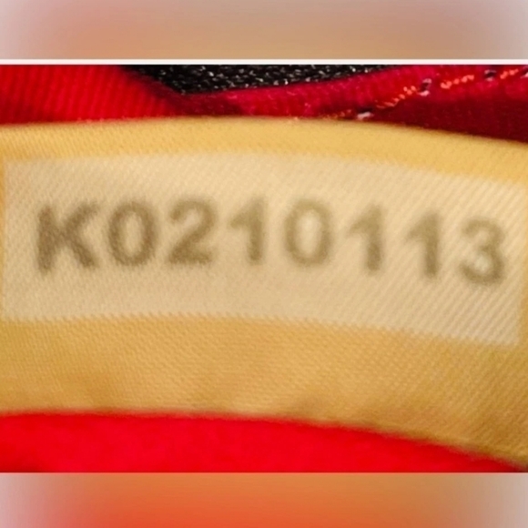 Dooney & Bourke Red Nylon Large Erica Shoulder Bag - Picture 7 of 7